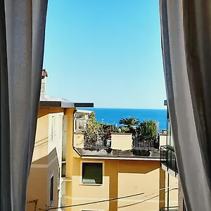 https://wanderful-noli-appartamento-noli-liguria-italia.hotelitalianriviera.com